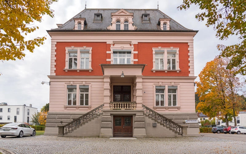 Main Image