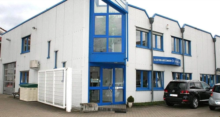 Main Image