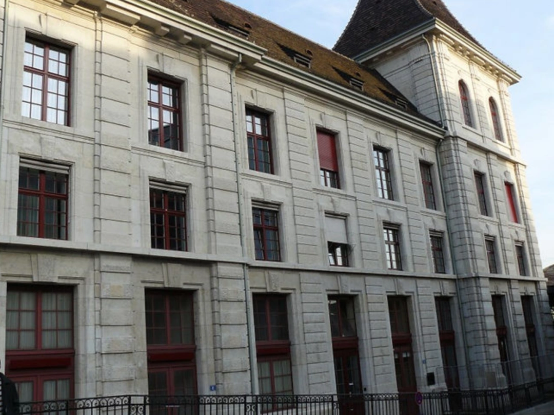 Main Image
