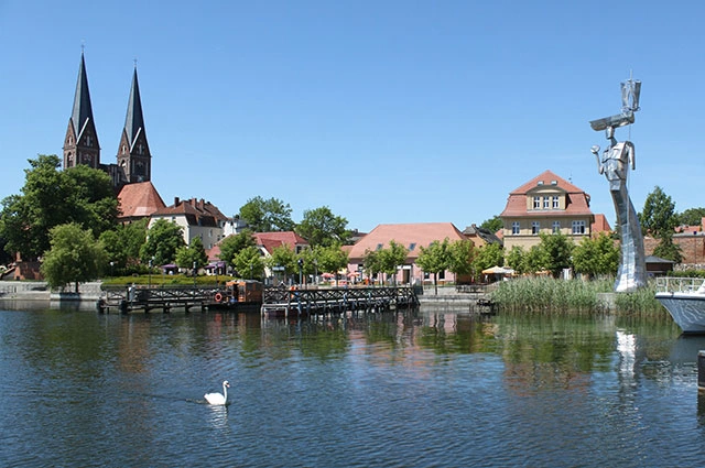 Main Image