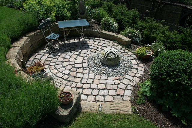 Main Image