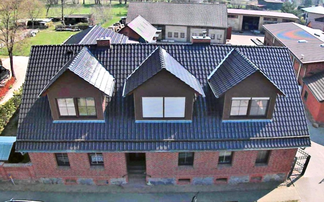 Main Image