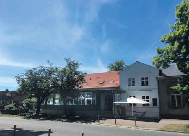 Main Image