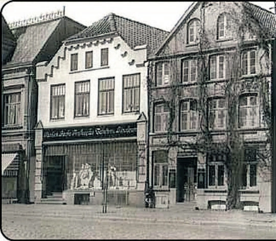 Main Image