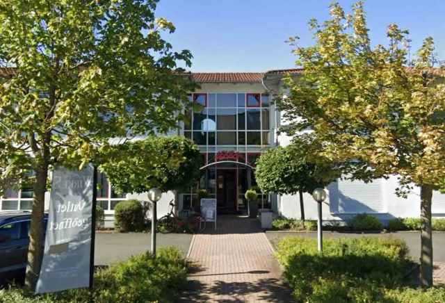 Main Image