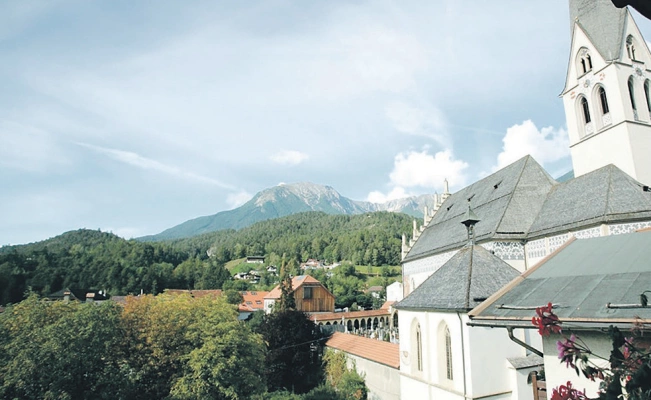 Main Image