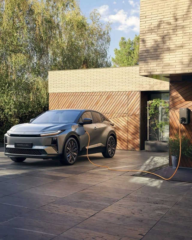 Main Image